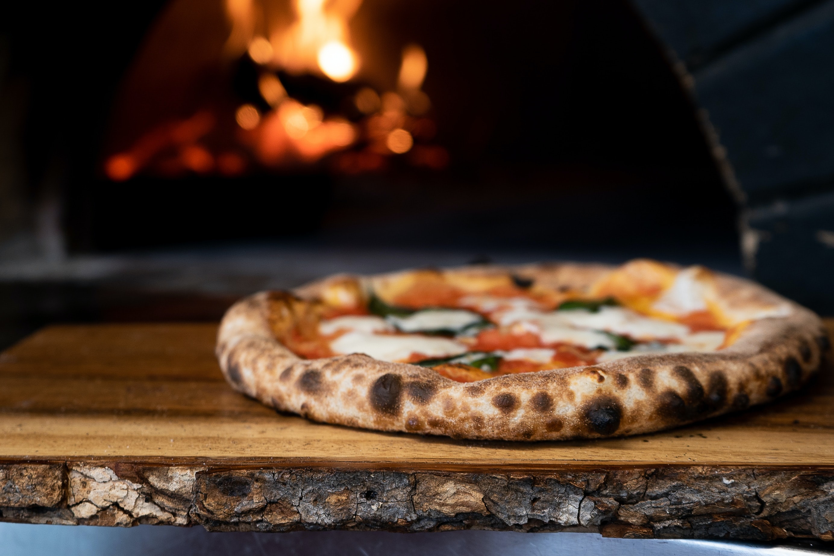 Woodfire pizza image